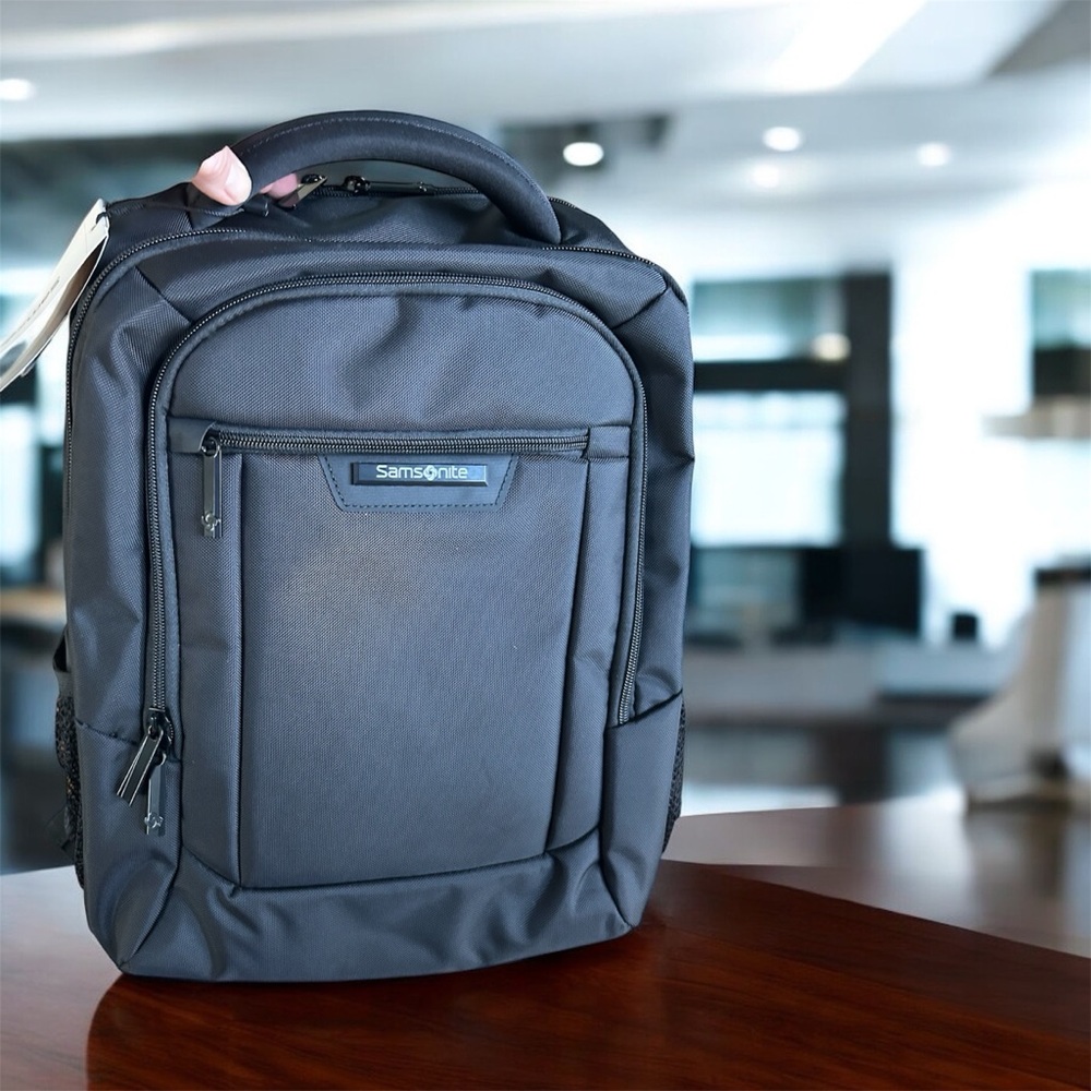 NWT Samsonite Classic Business Everyday Backpack, Black, 17”X 11.3” X 7.3” - Picture 3 of 11